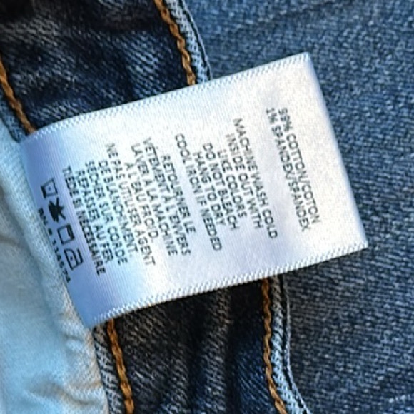 Women's premium NoEnd Blue Jeans, high rise flare - Picture 13 of 15